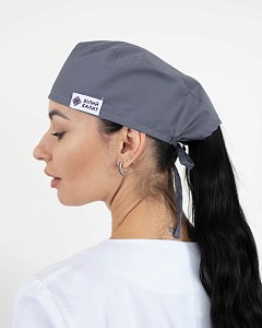 Медицинская шапочка на завязках серая